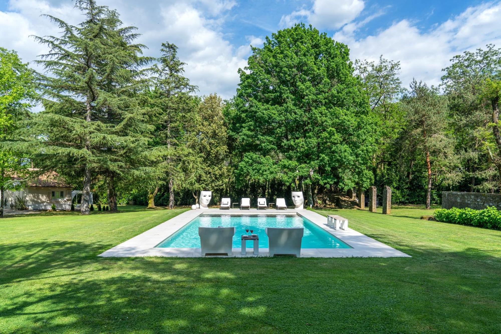 Villa Vittoria - Lusso Con Piscina, Tennis, Jacuzzi E Palestra Lucca Dış mekan fotoğraf